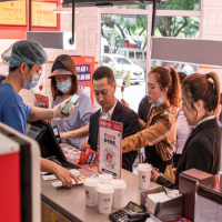 小餐飲店如何正確經(jīng)營(yíng)提高盈利？